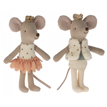 Load image into Gallery viewer, Maileg Royal Twins Mice In Box (2023)
