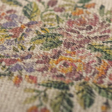 Load image into Gallery viewer, Maileg Rug Flowers (Assorted)