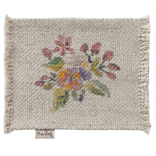 Load image into Gallery viewer, Maileg Rug Flowers (Assorted)