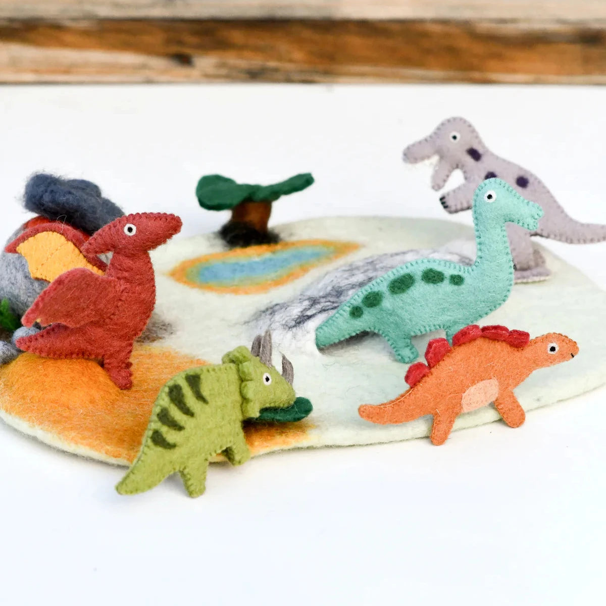 Tara Treasures Dinosaur Finger Puppet Set