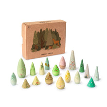 Load image into Gallery viewer, Set of wooden tree-shaped toys with a decorative box on a white background