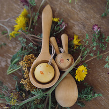 Load image into Gallery viewer, Grapat Hop and Peep