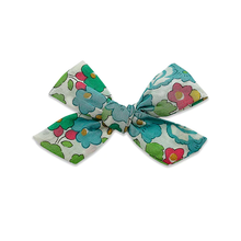 Load image into Gallery viewer, Josie Joans Classic Bow Clip (Assorted)