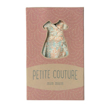 Load image into Gallery viewer, Maileg Dress for Mum Mouse
