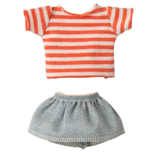 Load image into Gallery viewer, Maileg Knitted Sweater and Skirt Big Sister Mouse