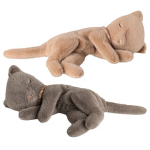 Load image into Gallery viewer, Maileg Sleeping Kitten Plush Small (Assorted)