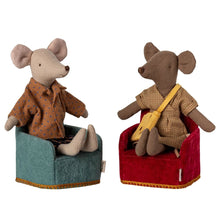 Load image into Gallery viewer, Maileg Folding Chair Mouse (Assorted)