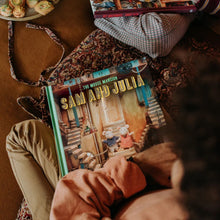 Load image into Gallery viewer, Sam & Julia - The Mouse Mansion Book