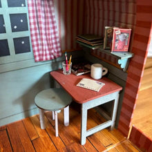 Load image into Gallery viewer, Sam & Julia - Mouse Mansion To Go  - Bedroom