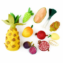 Load image into Gallery viewer, Tara Treasures Felt Vegetables & Fruits (Set D)