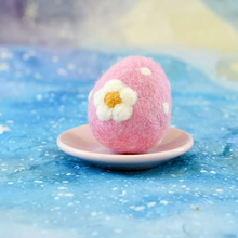 Load image into Gallery viewer, Tara Treasures Felt Floral & Dot Egg (Assorted)