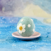 Load image into Gallery viewer, Tara Treasures Felt Floral & Dot Egg (Assorted)