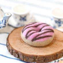 Load image into Gallery viewer, Tara Treasures Individual Felt Doughnuts (Assorted)