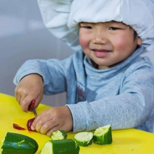 Load image into Gallery viewer, Original Kiddies Food Kutter