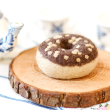 Load image into Gallery viewer, Tara Treasures Individual Felt Doughnuts (Assorted)