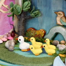 Load image into Gallery viewer, Tara Treasures Duck Pond with 6 Ducks Play Mat Playscape