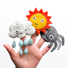 Load image into Gallery viewer, Tara Treasures Incy Wincy Spider Puppet Set