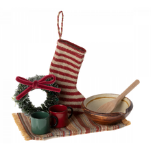 Load image into Gallery viewer, Maileg Cosy Christmas Set ** PRE-ORDER October **
