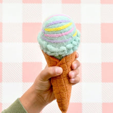 Load image into Gallery viewer, Tara Treasure Felt Ice Cream Set
