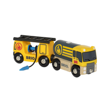 Load image into Gallery viewer, BRIO Vehicle Tanker Truck with Hose Wagon
