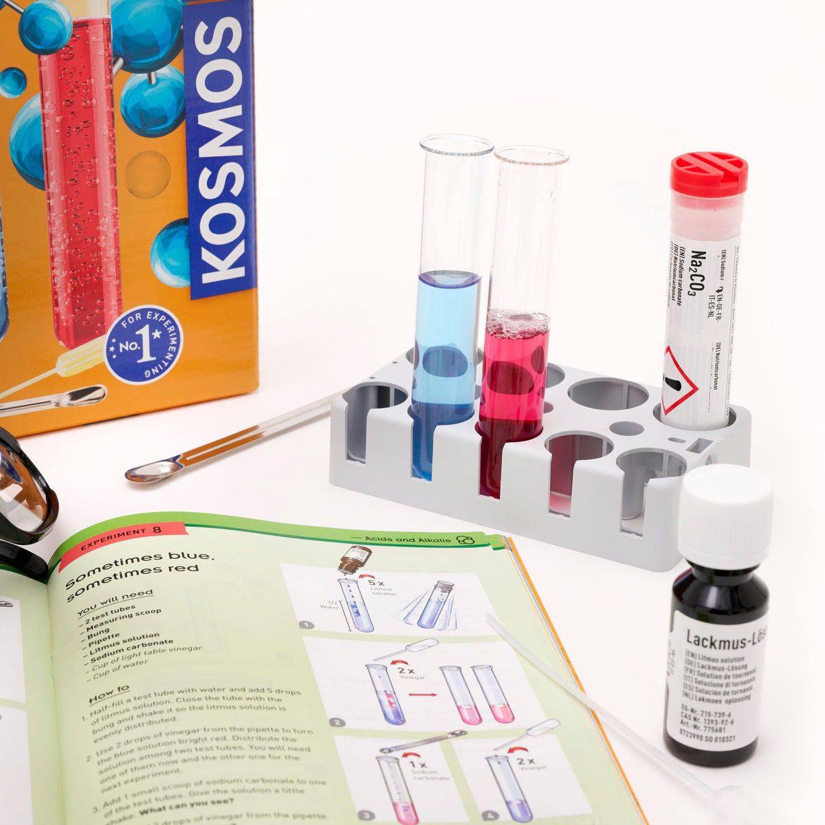 Thames and Kosmos: Chem C500 Chemistry Set