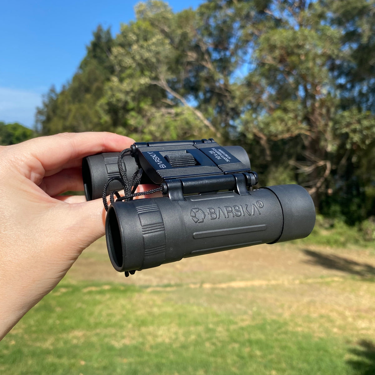 Barska 10x25 Lucid View Black Compact Binocular