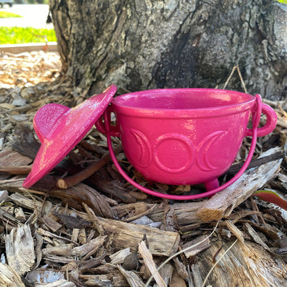 Triple Moon Cast Iron Coloured Cauldron (Assorted) - Medium