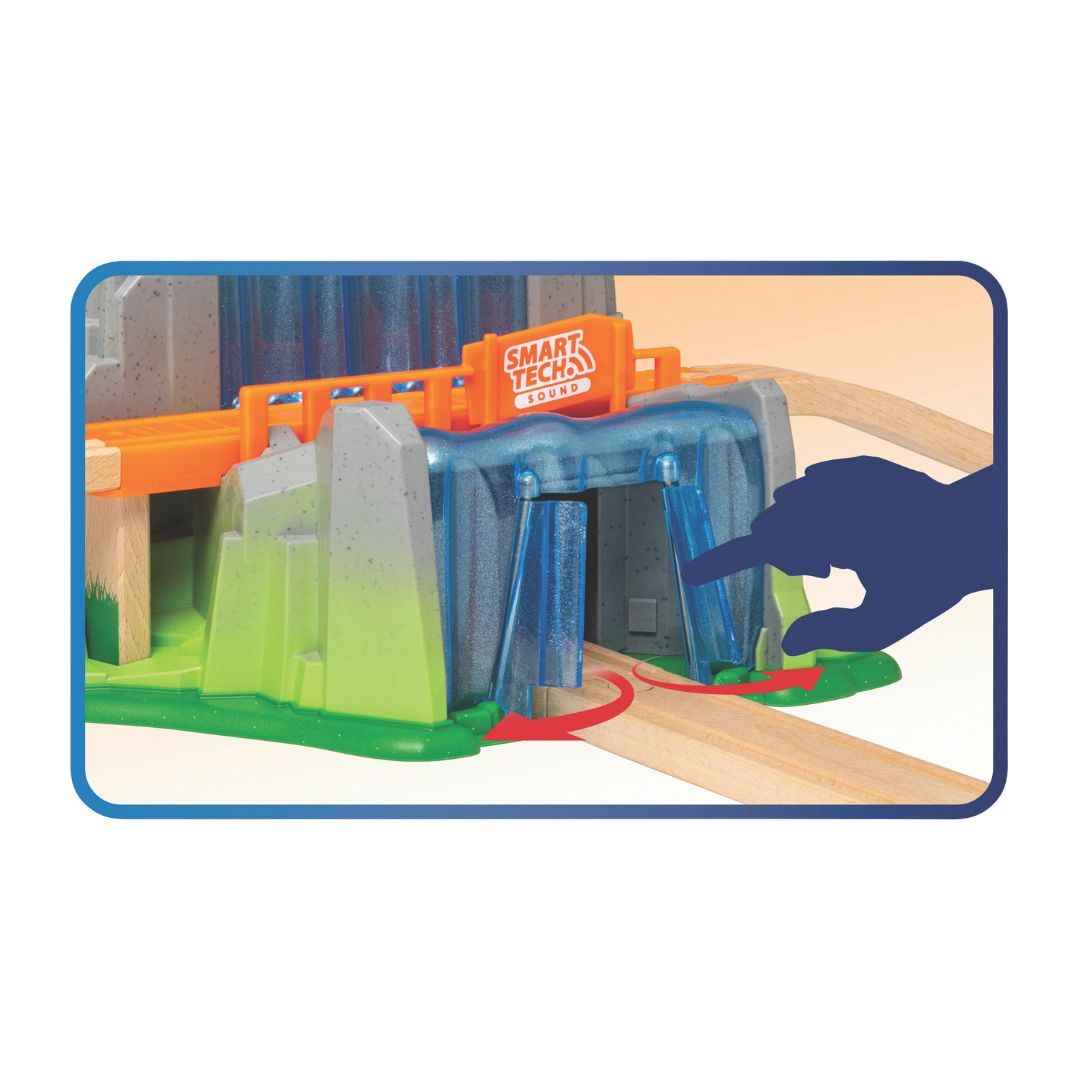 BRIO 4pc Smart Tech Waterfall Tunnel