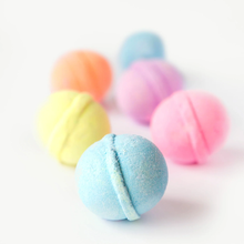 Load image into Gallery viewer, Oh Flossy Kids Mini Bath Bombs
