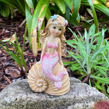 Load image into Gallery viewer, Mermaid Garden 7.5cm Mermaid on Shell (Assorted)
