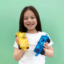 Load image into Gallery viewer, Connetix Bright 2pc Car Pack ** Arriving Late September **
