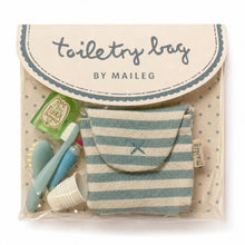 Load image into Gallery viewer, Maileg Toothbrush Set Mouse (Assorted)
