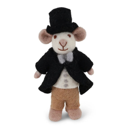 Gry & Sif Mouse Groom Small White Decoration ** FINAL SALE **