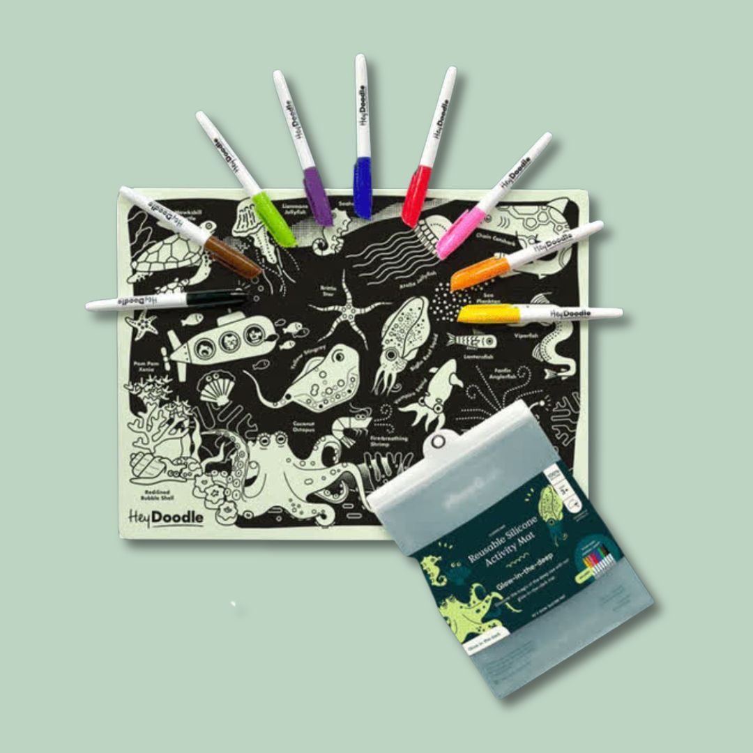 HeyDoodle Glow-in-the-deep Classic Colouring & Doodle Mat