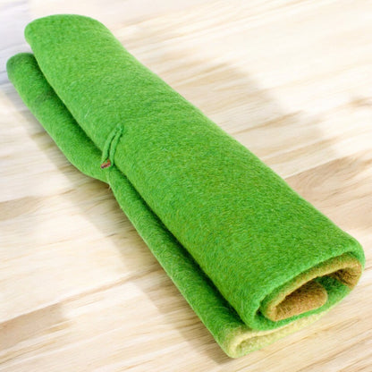 Tara Treasures Large Farm Playmat