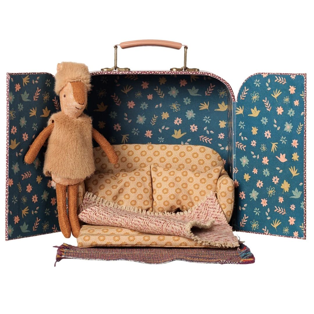 Maileg Reindeer in Suitcase Little Sister ** PRE-ORDER October **
