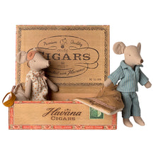 Load image into Gallery viewer, Two toy mice in a decorative Havana Cigars box on a white background
