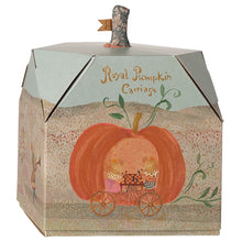 Load image into Gallery viewer, Maileg Pumpkin Carriage Mouse 2025 ** PRE-ORDER November **
