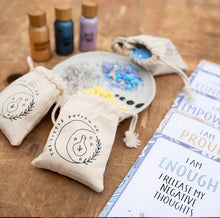 Load image into Gallery viewer, The Little Potion Co: Moon Magic Mindful Magic Potion Kit
