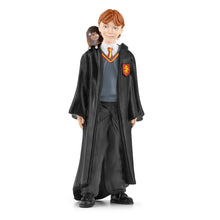 Load image into Gallery viewer, Schleich Wizarding World: Ron &amp; Scabbers
