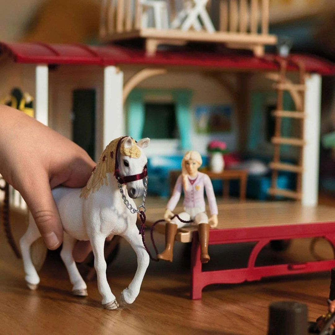 Schleich Caravan For Secret Club Meetings
