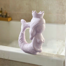 Load image into Gallery viewer, Scrunch Mermaid Pourer (Assorted)
