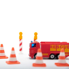 Load image into Gallery viewer, Siku - Fire Brigade Gift Set
