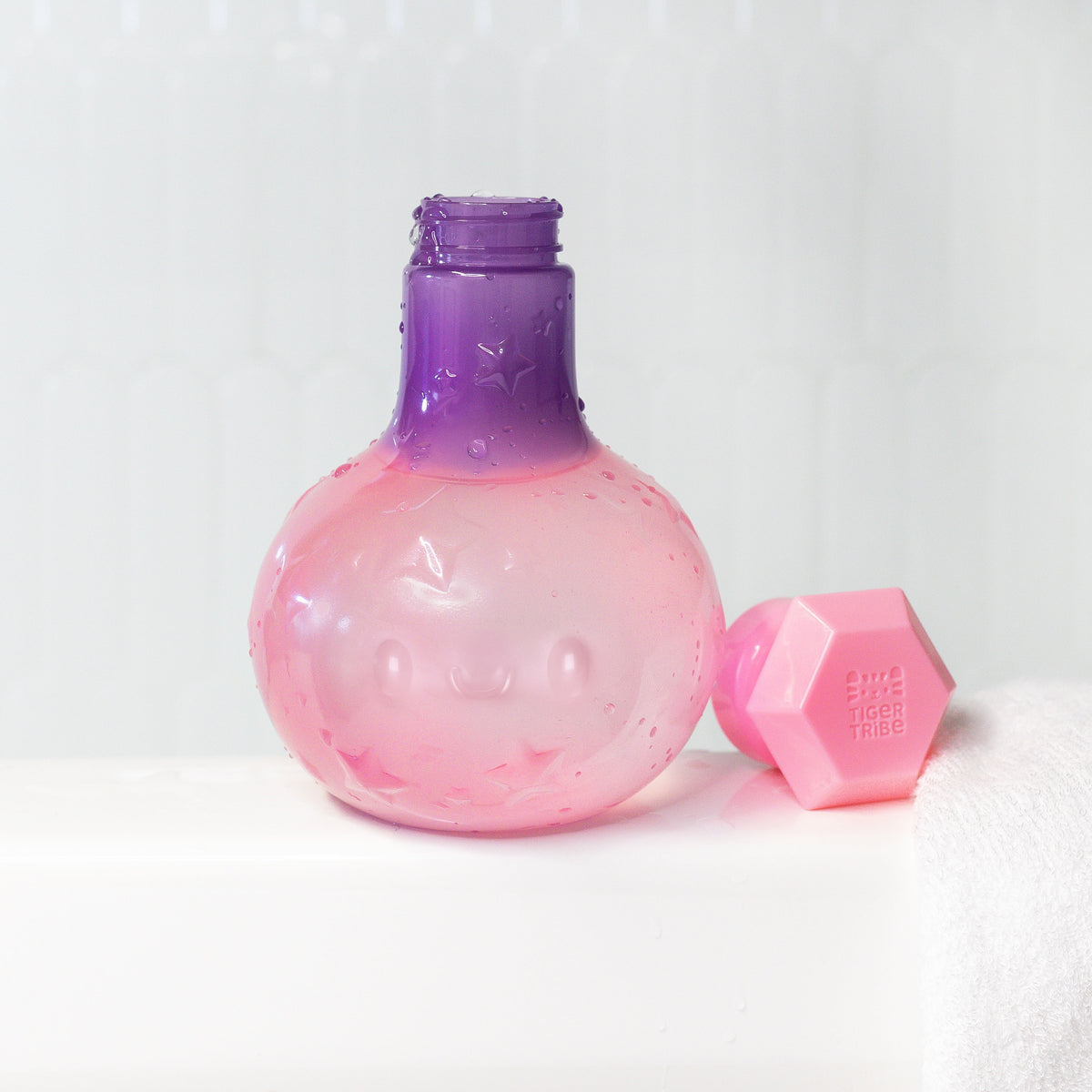 Tiger Tribe Bath Magic Colour-Change Potion Bottle (Assorted)