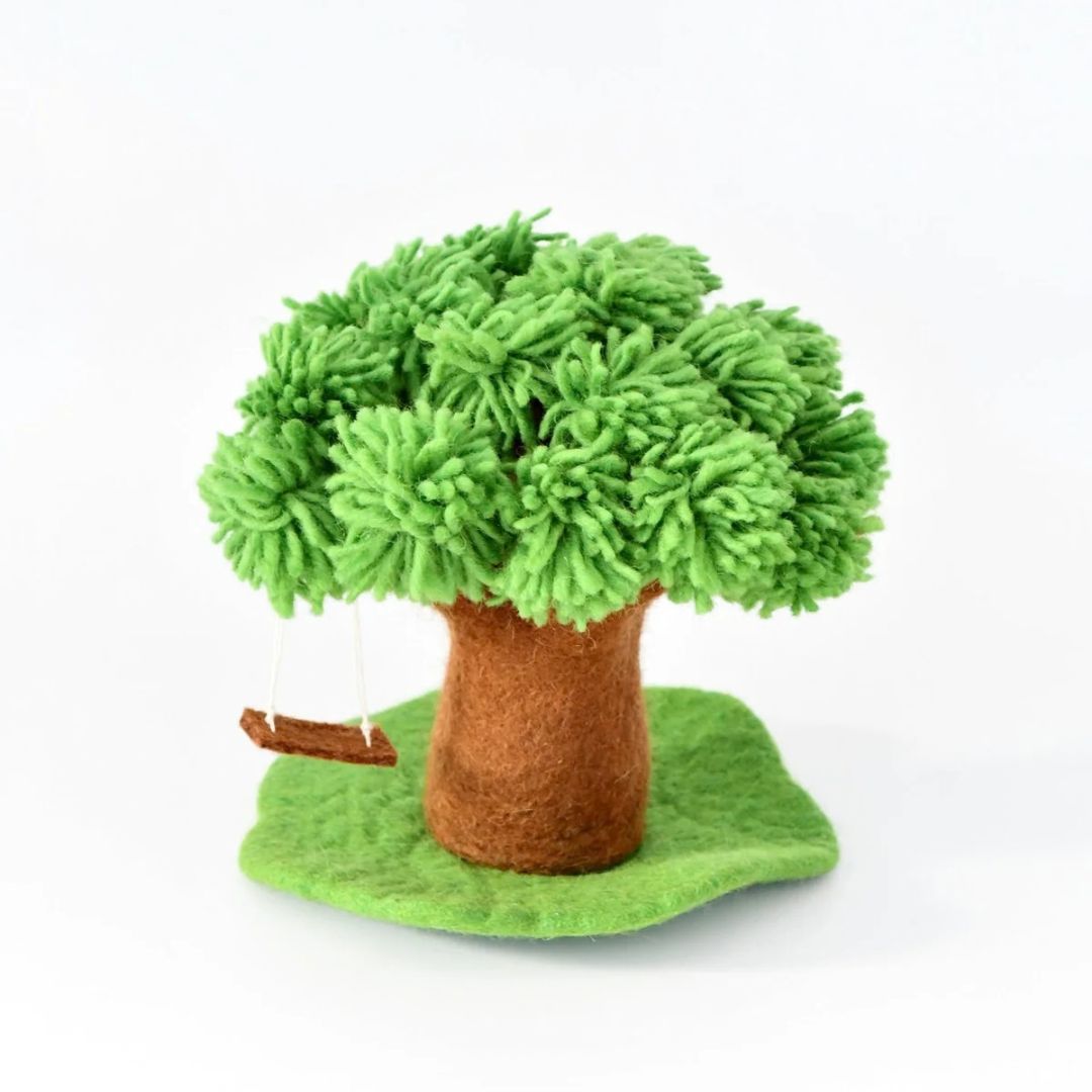 Tara Treasures Shaun the Sheep - Mossy Bottom Tree with Swing