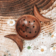 Load image into Gallery viewer, Wooden The Crescent Moon Strainer
