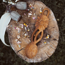 Load image into Gallery viewer, Wooden Hand-Carved Daisy Flower Spoon
