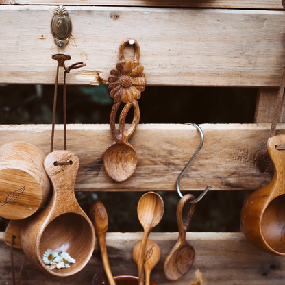 Wooden Hand-Carved Daisy Flower Spoon