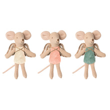 Load image into Gallery viewer, Maileg Little Fairy Mouse (Assorted)
