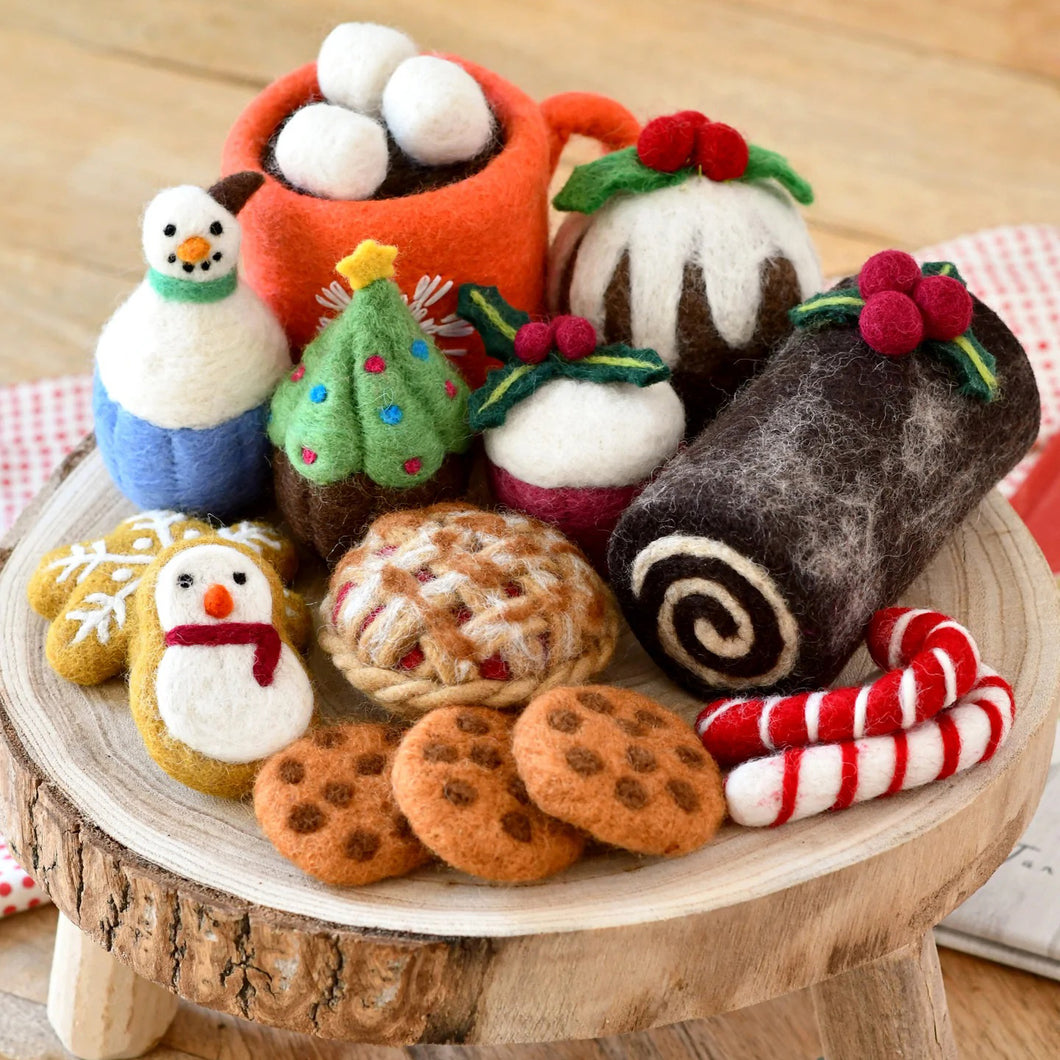 Tara Treasures Felt Grazing Box of Christmas Pretend Play Food (Set B)